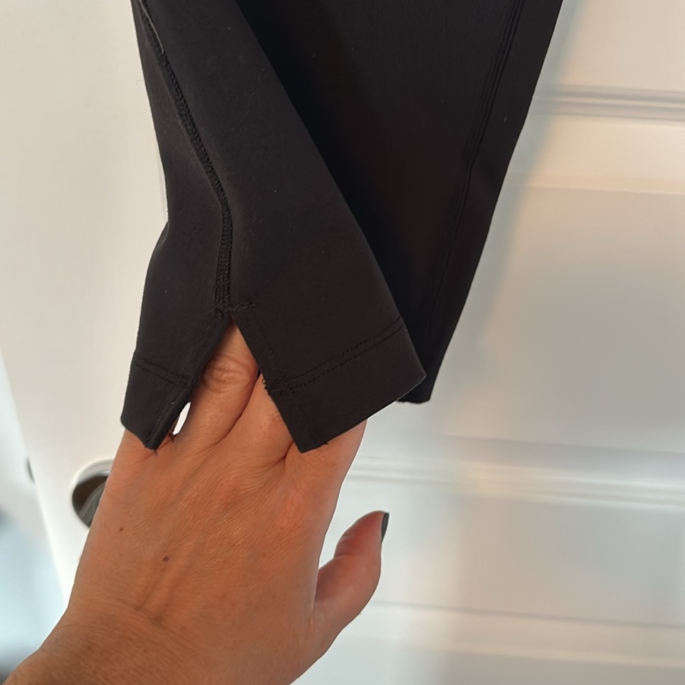 Lululemon pants - Picture 7 of 8